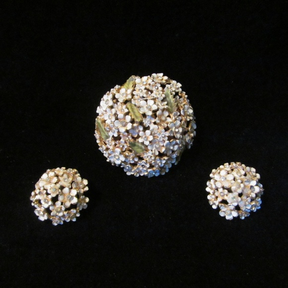 Rhinestone Sunflower Brooch and Earring Coro Jewelry Set